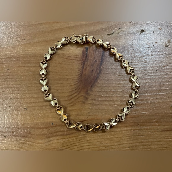 Beverly Hills Gold: 14k. Diamond cut vintage/ rare...